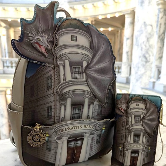Harry Potter Gringotts Bank Loungefly Set - Picture 2 of 6